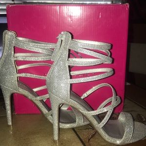 Dream Paris Silver Glitter High Heels